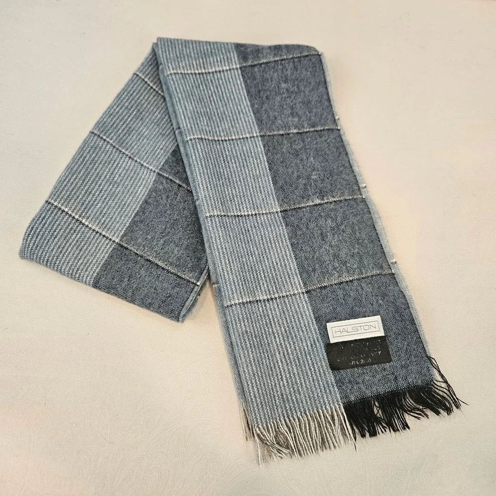 Halston Lambswool Scarf Blue Grey Striped Colorblock Fringe Winter  Unisex
